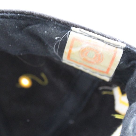 Michigan Wolvernies Hat (VTG) - All Over Graphic by TOW - Fitted 7 1/4 - Picture 10 of 10